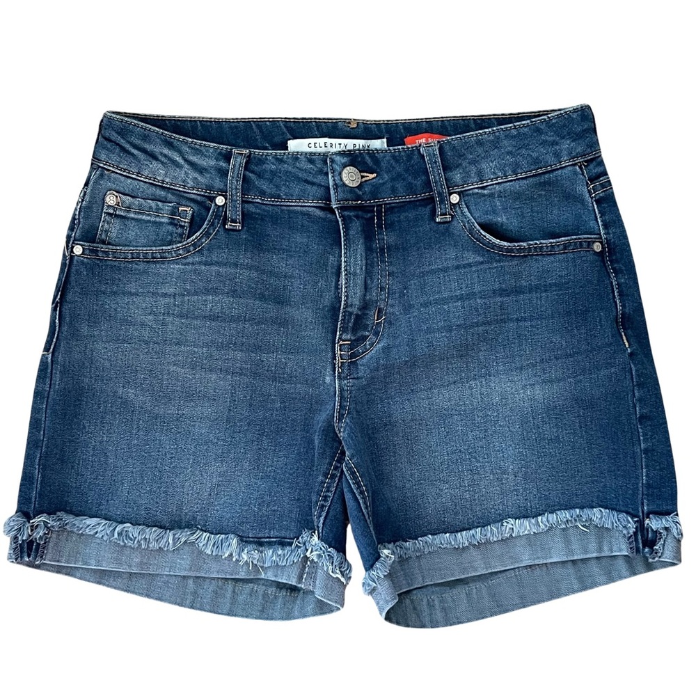 Celebrity Pink Junior’s Size 7 (28) shorts, denim, cuffed leg openings, pockets